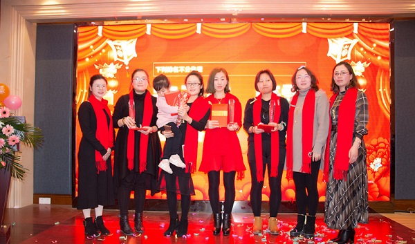 ��������ˎ�I��Ů��Ӱ